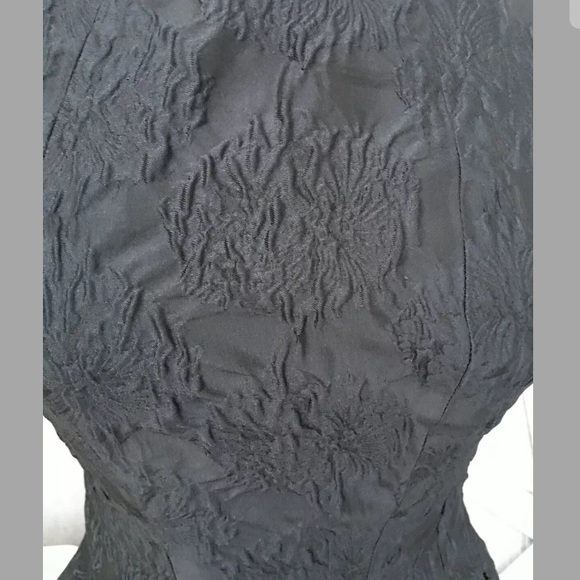 H&M Textured Ball Gown Sz 2 - Picture 4 of 6